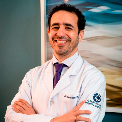 Dr Matheus Neves